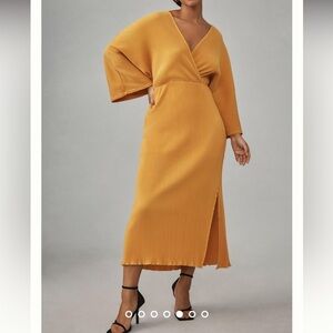 NWT By Anthropologie Plisse V-Neck Wrap Midi xxs petite